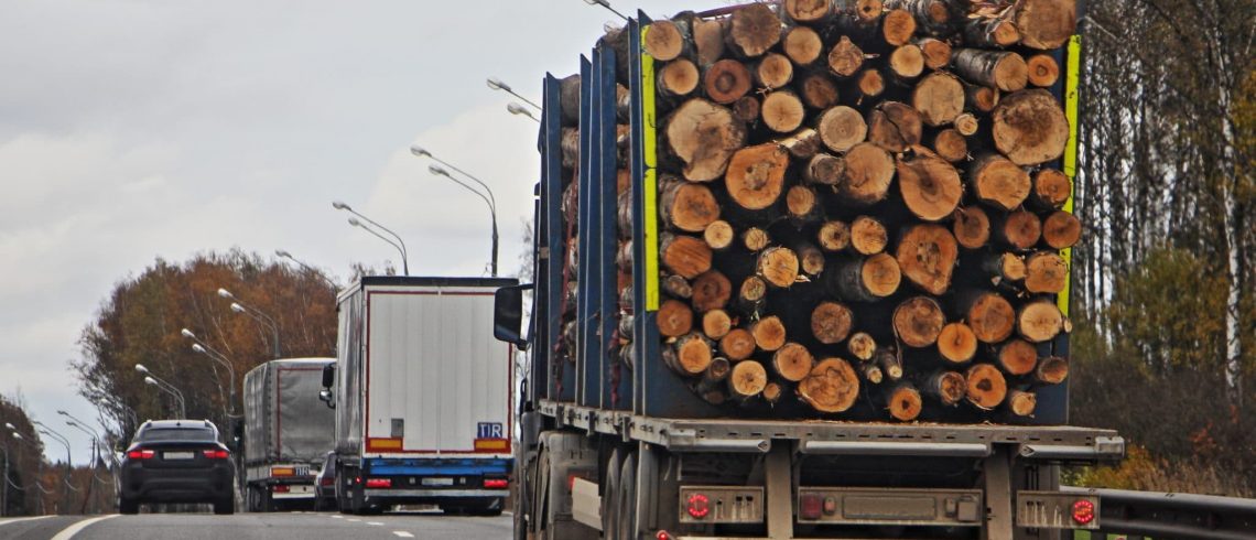 Transporte-de-madeira-quais-as-regras-e-multas